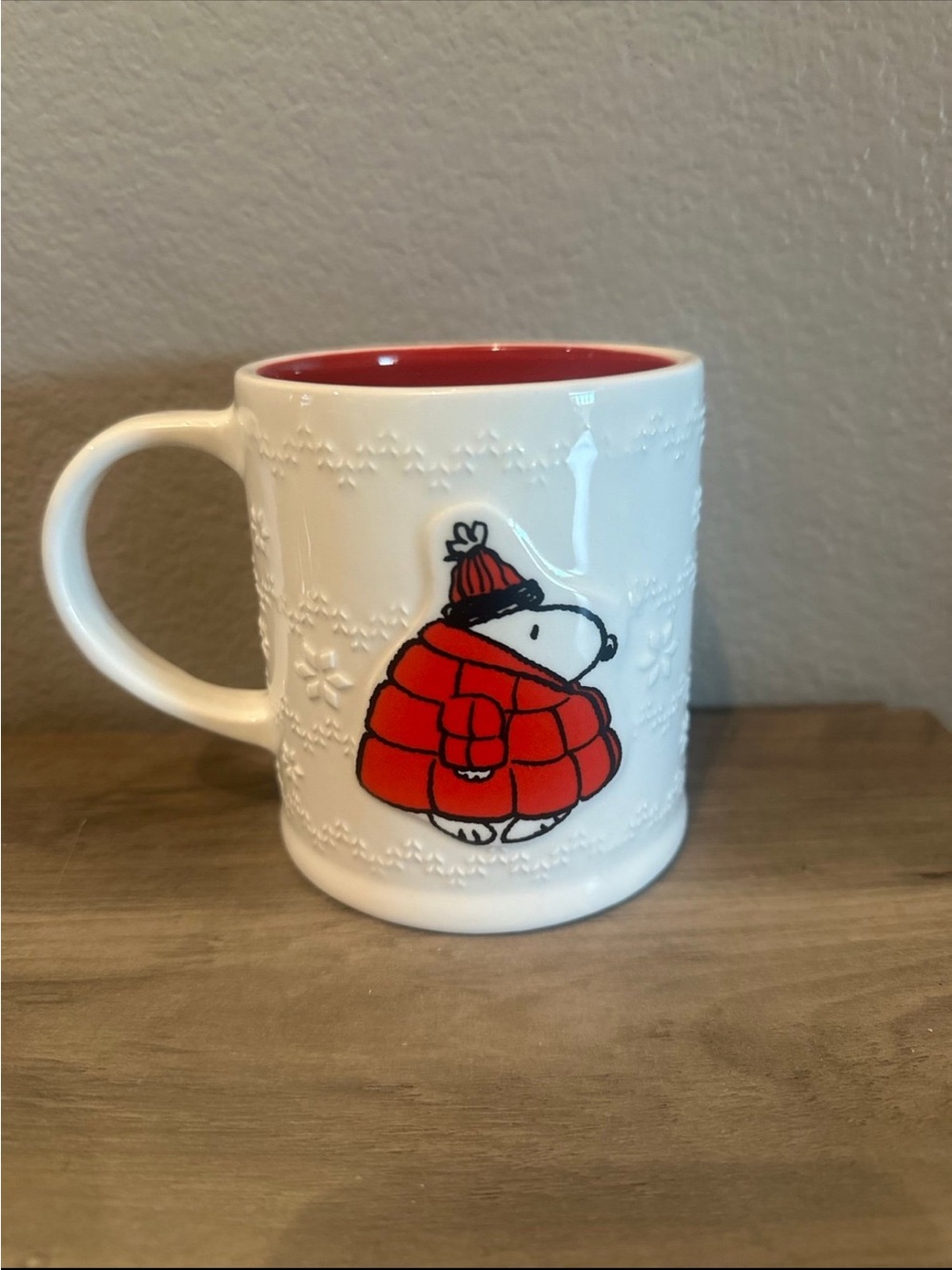 Peanuts Snoopy Red Puffer Jacket Mug